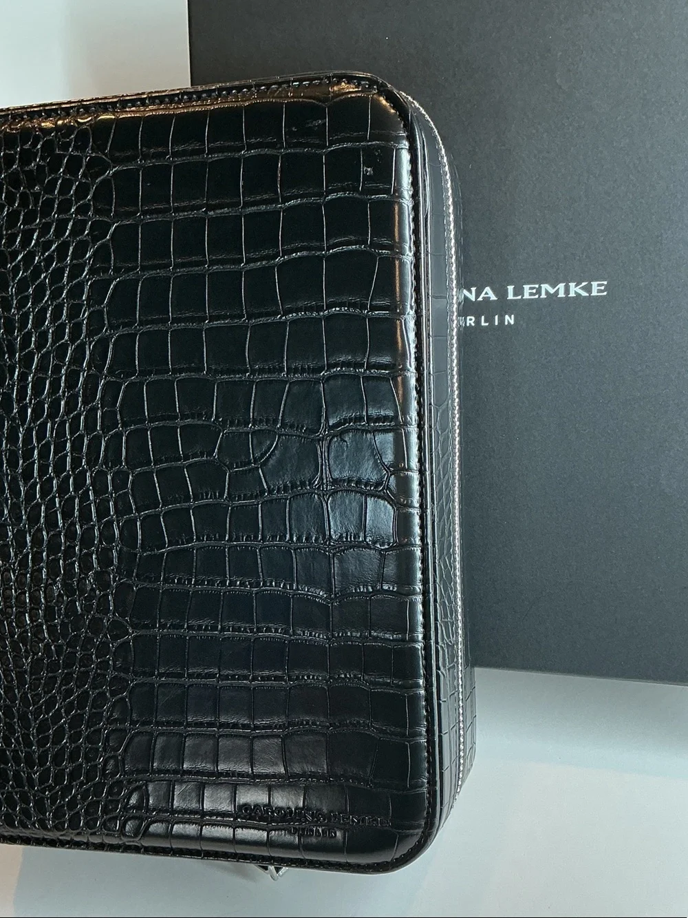 Carolina Lemke Croc Embossed Sunglasses Jewelry Travel Storage Case (new in box)